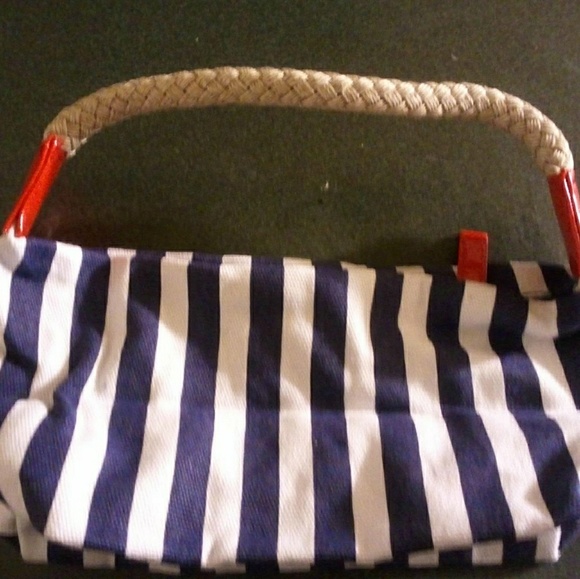 VINTAGE AVON BAG - Picture 1 of 2